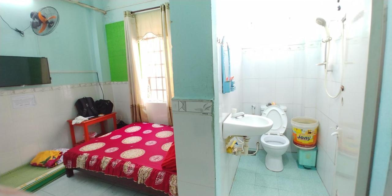Loc Quyen Duong Chau Hostel Da Nang Exterior photo